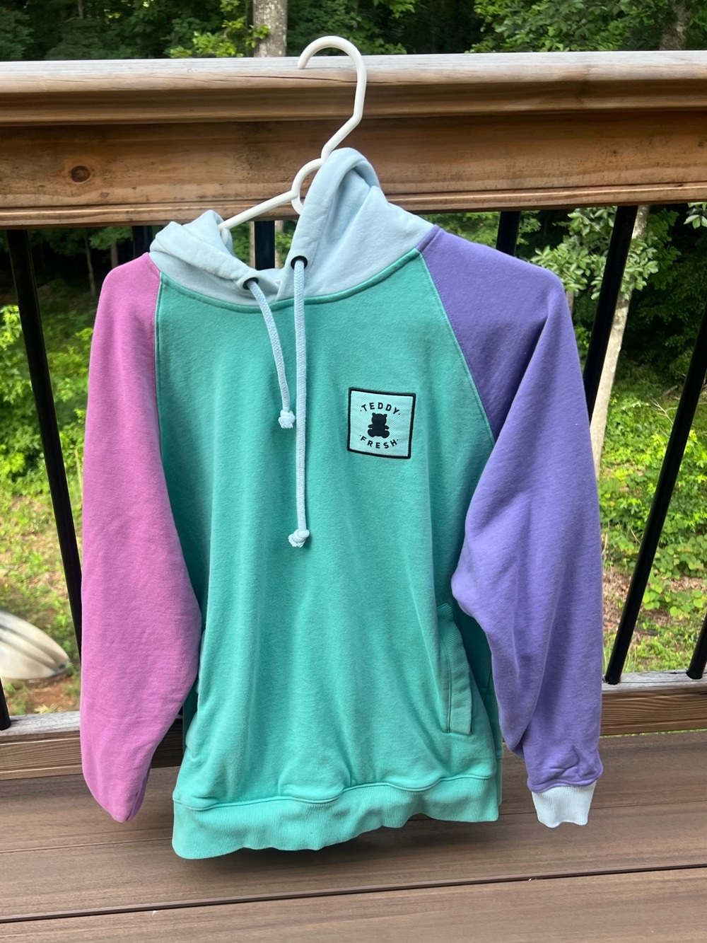 2 Teddy Fresh Colorblock Pullover hoodie  tops